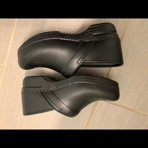 Dansko XP shoes